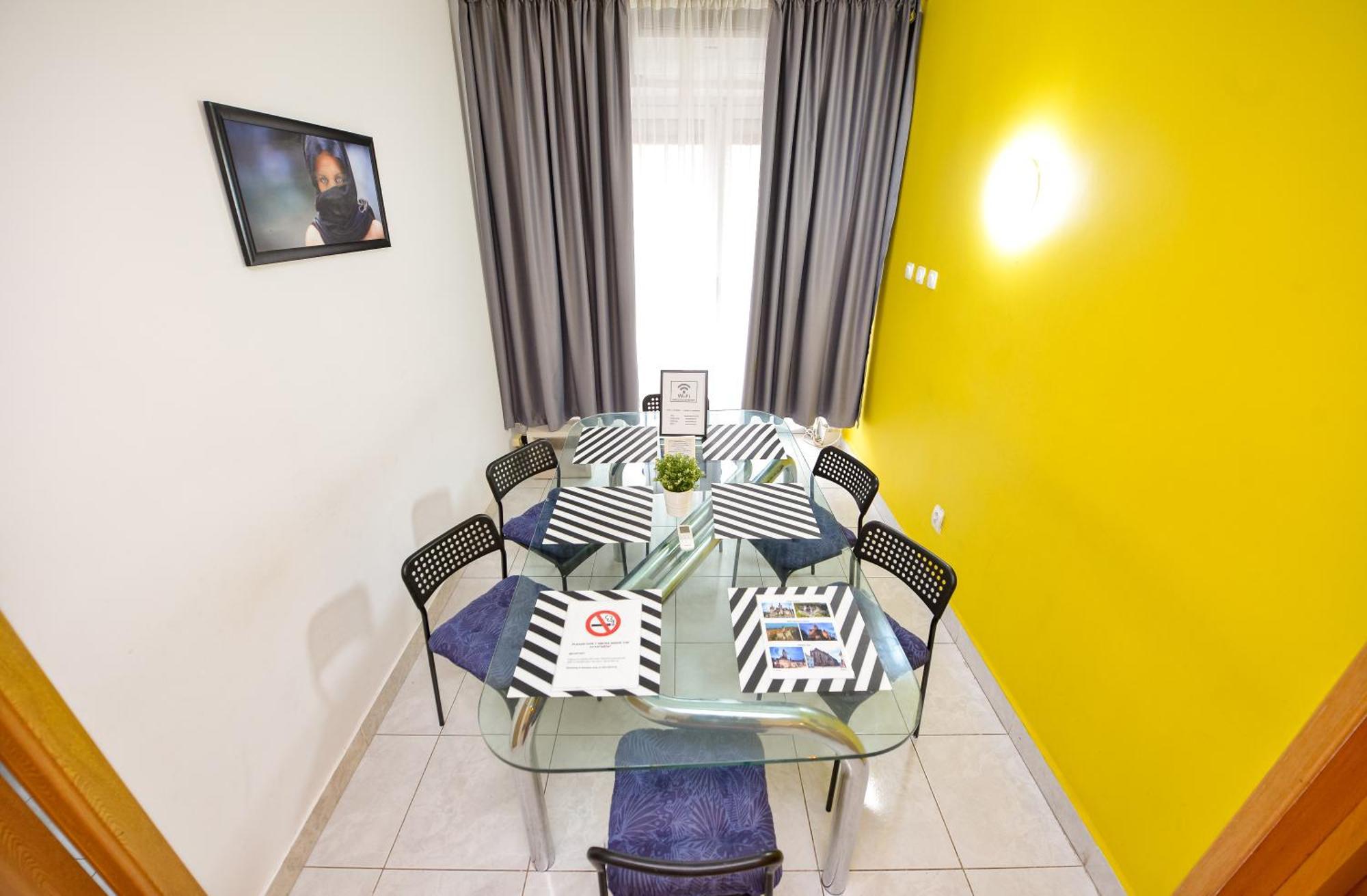 Ideal Accommodation City Center Bukarest Eksteriør billede