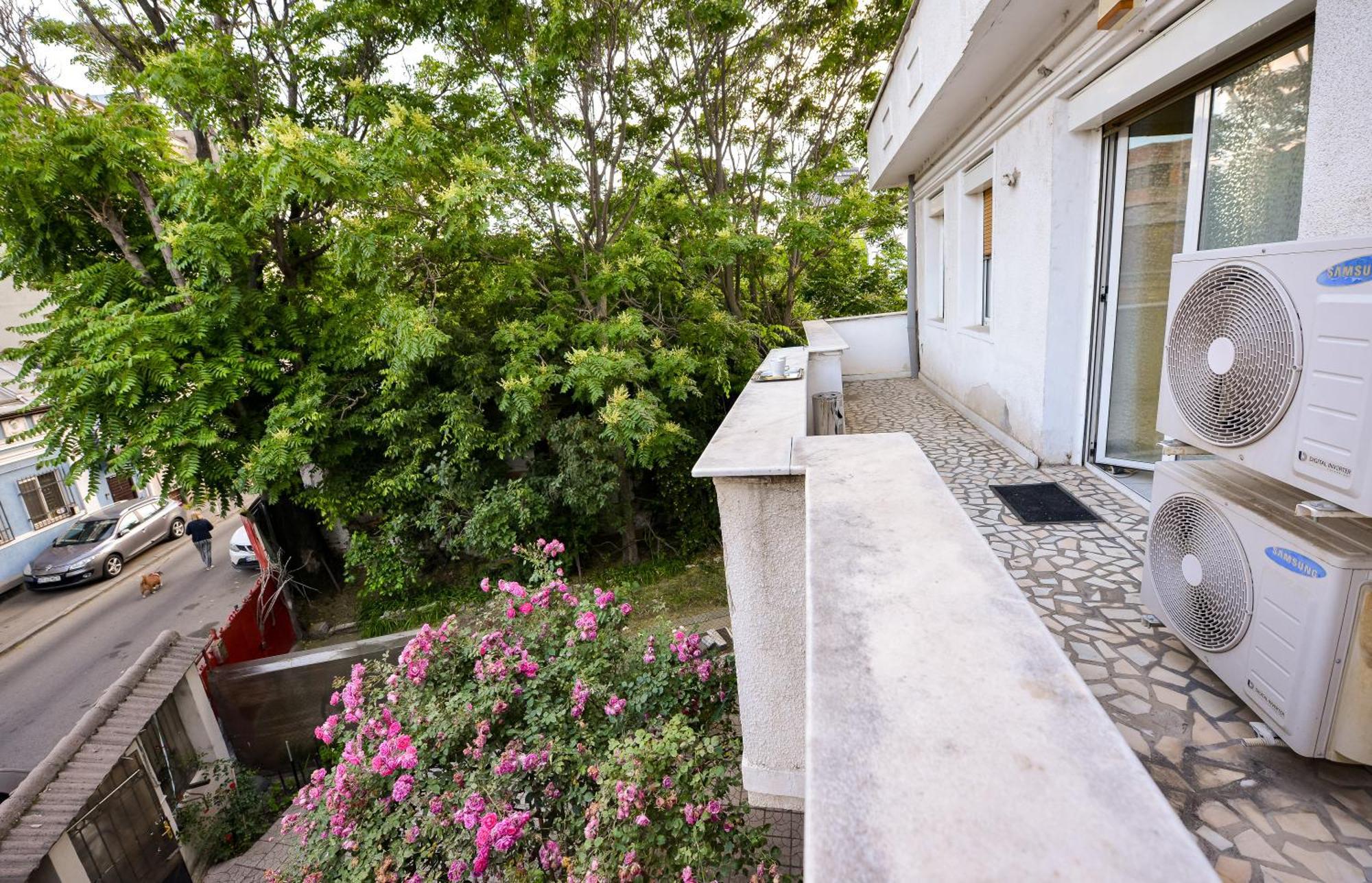 Ideal Accommodation City Center Bukarest Eksteriør billede